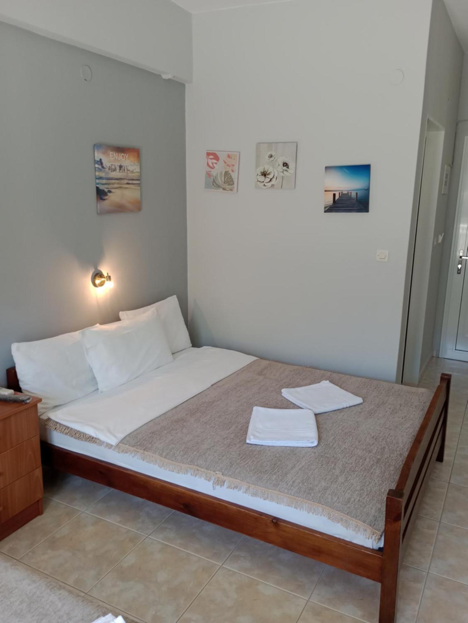 House Georgia Apartment Kallithea  Екстериор снимка
