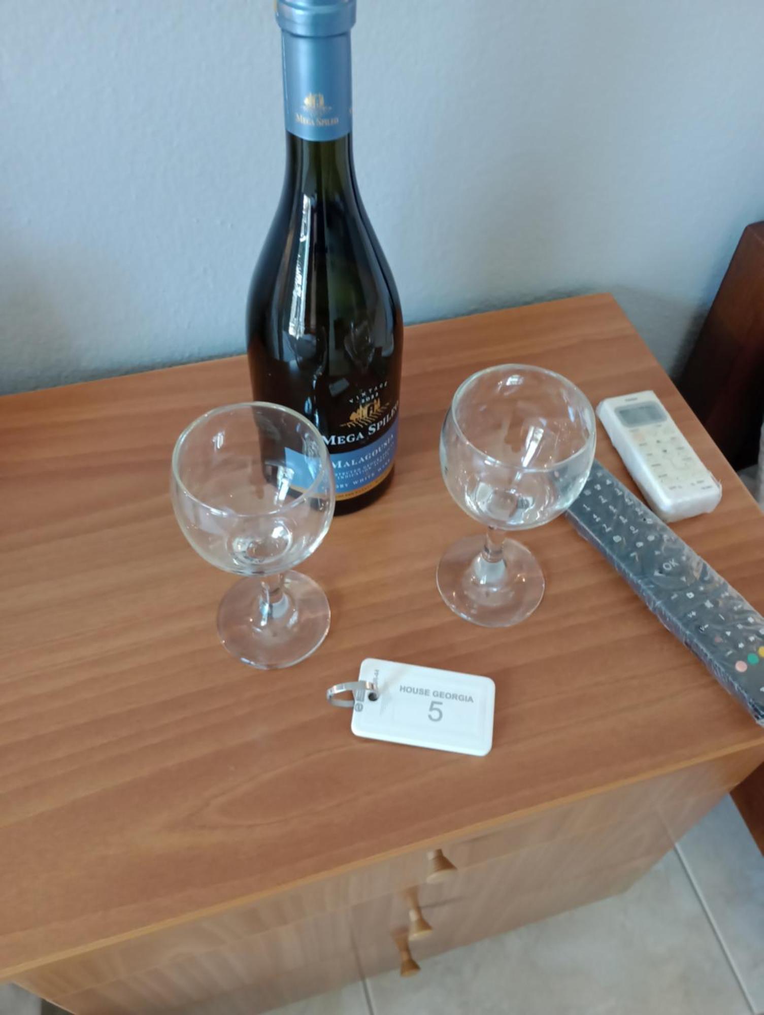 House Georgia Apartment Kallithea  Екстериор снимка